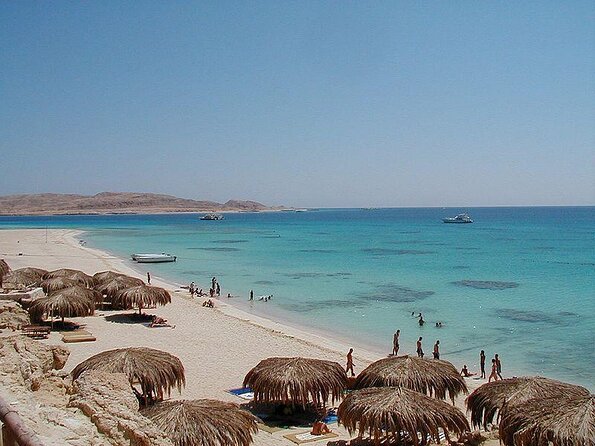 Paradise Island With Water Sports and Lunch Sea Trip, Parasailing - hurghada - Key points at a glance