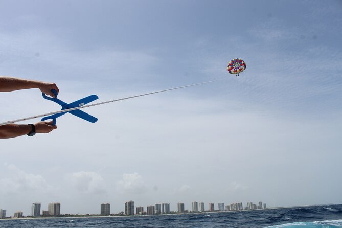 Parasailing Activity in West Palm Beach - What the parasail flight feels like