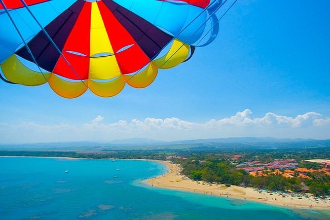 Parasailing Adventure in Bavaro Beach, Punta Cana - What Fifteen Minutes in the Air Really Means