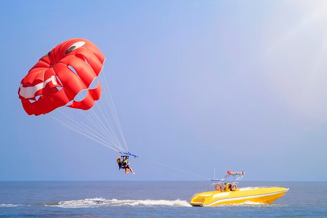 Parasailing Adventure in Bavaro Beach, Punta Cana - Who Will Enjoy This Most?