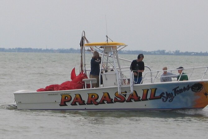 Parasailing Adventure on Fort Myers Beach (400 Foot Flight) - The crew and the feel of the operation