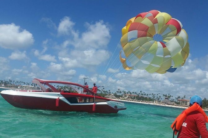Parasailing Adventure Punta Cana - Getting Ready With the Safety Briefing