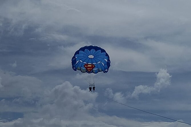 Parasailing, Blue Hole Mineral Spring, Seven Mile Beach - Key points to know before booking