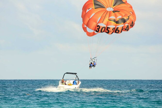 Parasailing Fly over Red Sea of Hurghada with Private Transfer - Private pickup takes the stress out of the start
