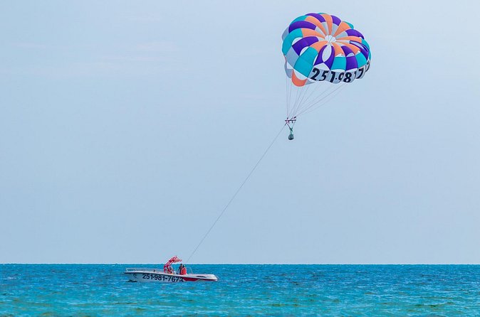 Parasailing Gulf Coast in Alabama - Timing, group size, and the waiting period