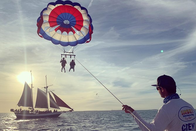 Parasailing in Key West at Smathers Beach - Who Will Enjoy This Most