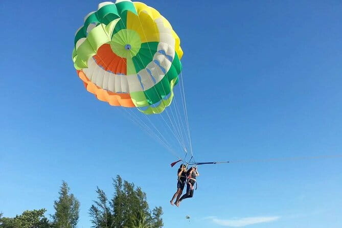 Parasailing in Langkawi - Pickup, transport, and timing