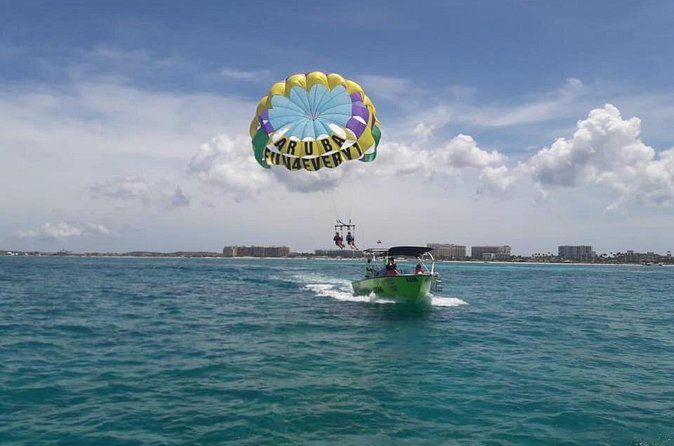 Parasailing in Palm Beach - Who will enjoy this most