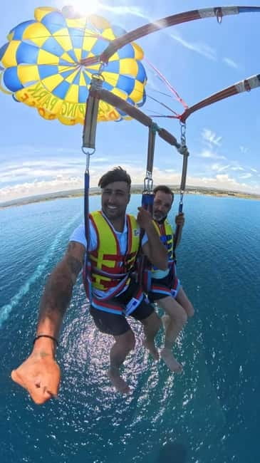 Parasailing in Polignano: A parachute adventure - Who should book this Polignano flight?