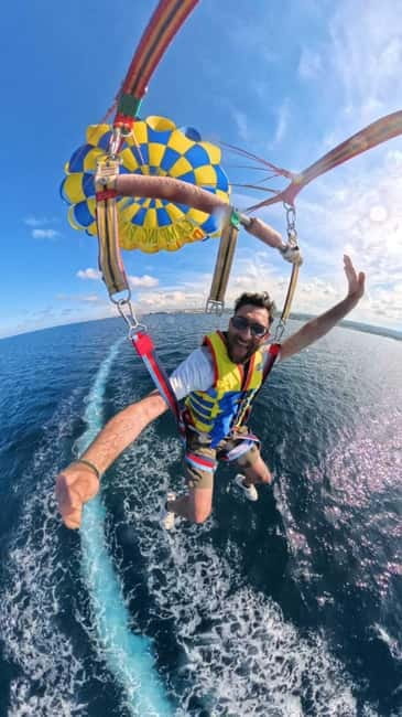 Parasailing in Polignano: A parachute adventure - The 45-minute speedboat ride