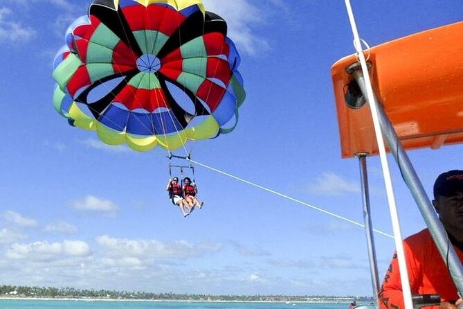 Parasailing in Punta Cana - Who will enjoy this most