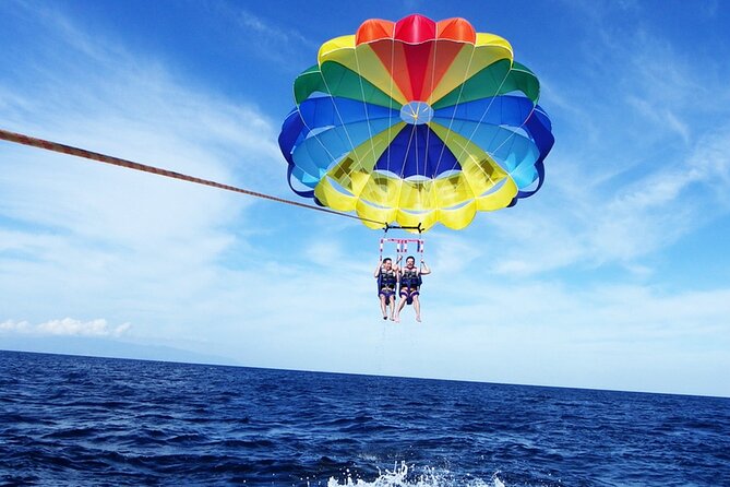 Parasailing in Sharm El Sheikh with Private Transfer - Who will enjoy this most