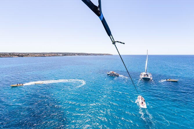 Parasailing in the Bay of Palma - Safety Rules That Matter Before You Arrive