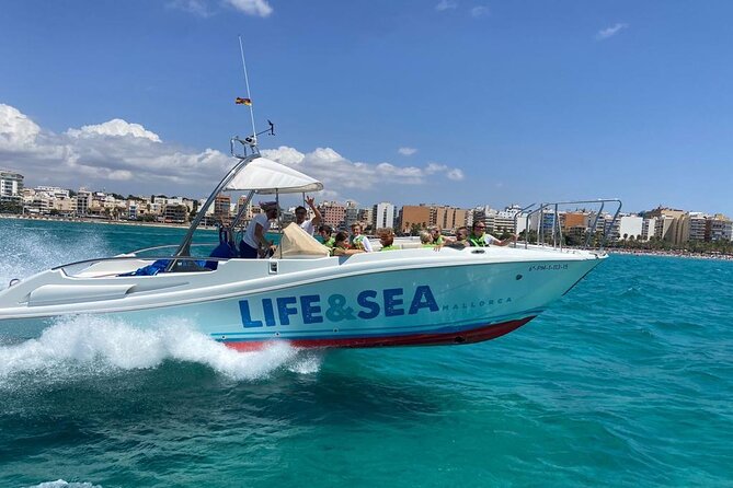 Parasailing in the Bay of Palma - The One-Hour Schedule and Ten-Minute Flight