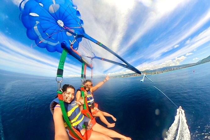 Parasailing in Waikiki from Oahu Hawaii - How long the ride really lasts