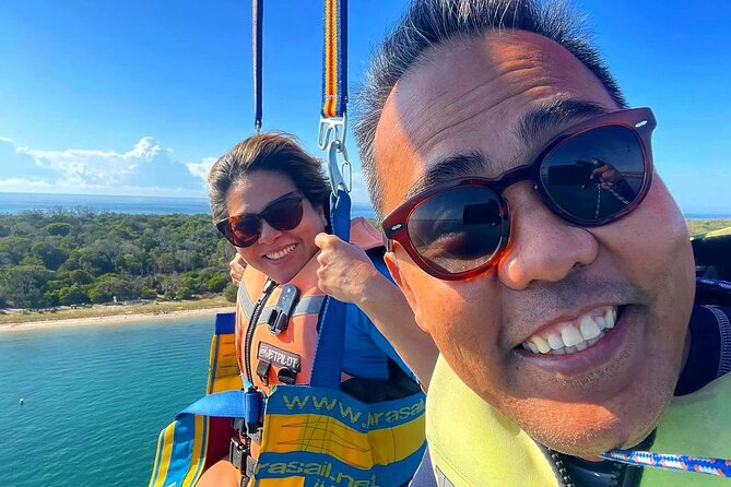 Parasailing on the Gold Coast, Fly solo, Tandem or Triple - The Crew’s Role In The Experience