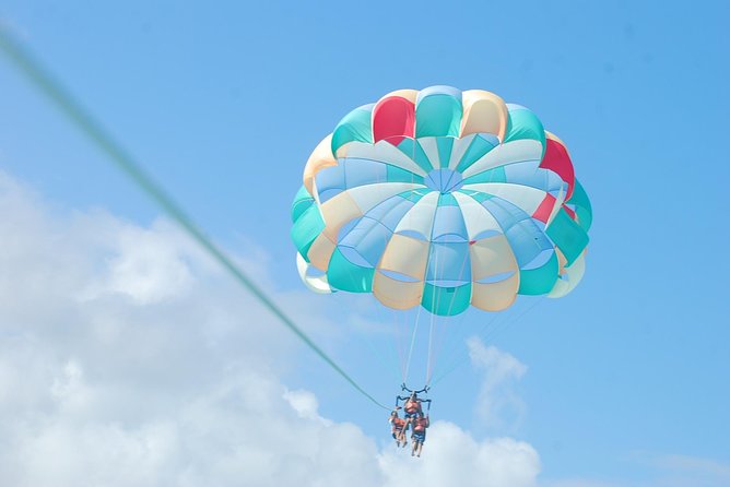 Parasailing Punta Cana - Guides, safety, and the human side
