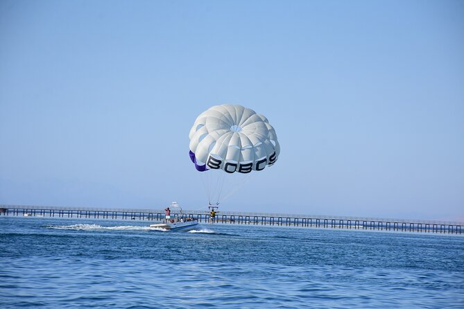 Parasailing Ride in Hurgada single&double with private Transfer - What the $19 price really covers
