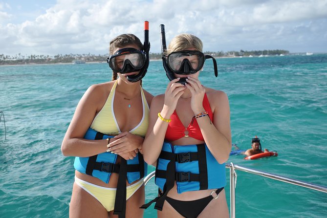 Parasailing, Snorkel Cruise & Virgen Beach from Punta Cana - Is $159 a fair price?