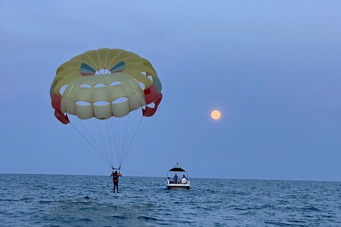 Parasailing tour in Al Mouj Muscat - Who will enjoy this most