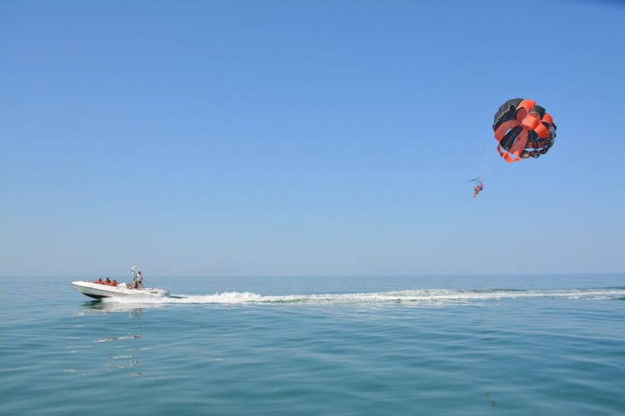 Parasailing Vilamoura - Is $53 good value?