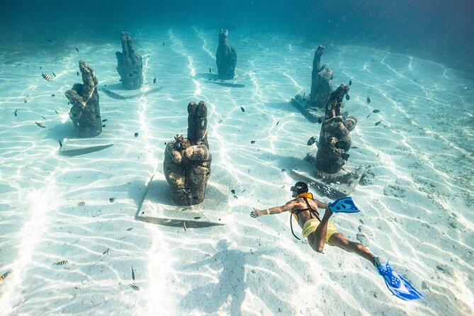 Parasailingcancun and Jet Ski tour over Cancun Bay - What this Cancun water adventure actually includes