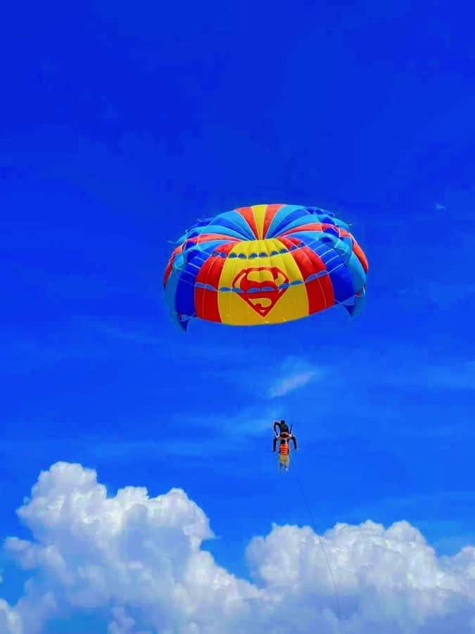Phuket: Parasailing Adventure - Reliability, timing, and how to protect your day