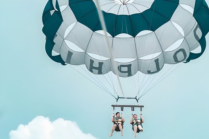 Private Bali Romantic Couple Tour with Parasailing Adventure - A romantic south Bali plan with three very different stops