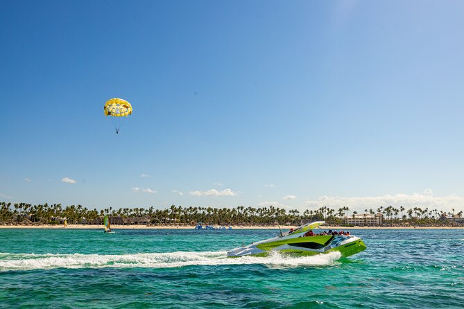 Private Catamaran + Private Parasailing - up to 20 passengers - A private catamaran with drinks, snacks, and music