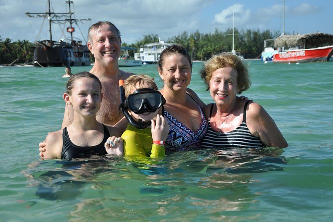 Punta Cana Parasailing & Snorkeling Cruise Experience - The real timing: a four-and-a-half-hour tour with loose edges