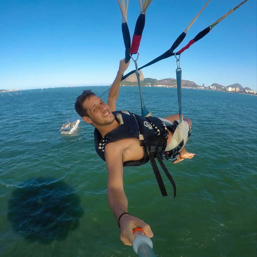 Rio de Janeiro: 2-Hour Boat Trip with Parasailing - Starting at Marina da Glória
