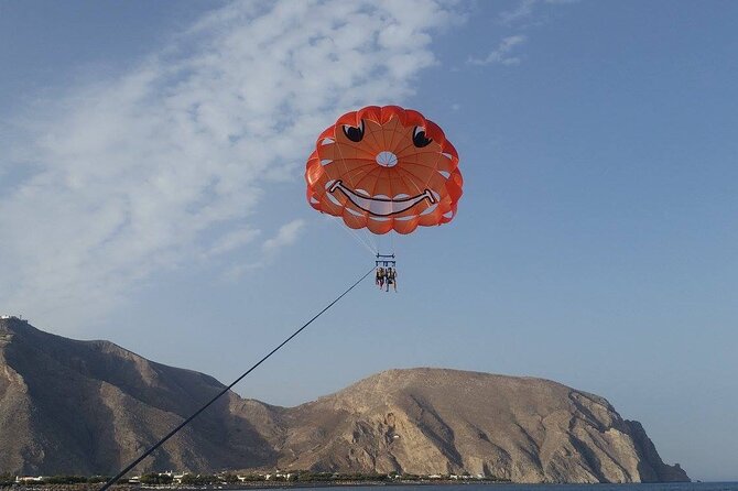 Santorini: Parasailing Flight Experience at Black Beach - Who should book this parasailing flight?