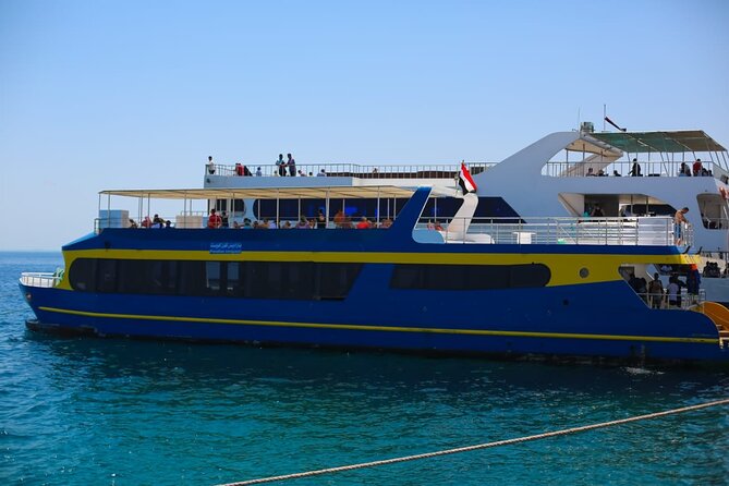 Semi Submarine Snorkeling & Fly Parasailing Adrenaline-Hurghada - Three Red Sea activities in one short outing