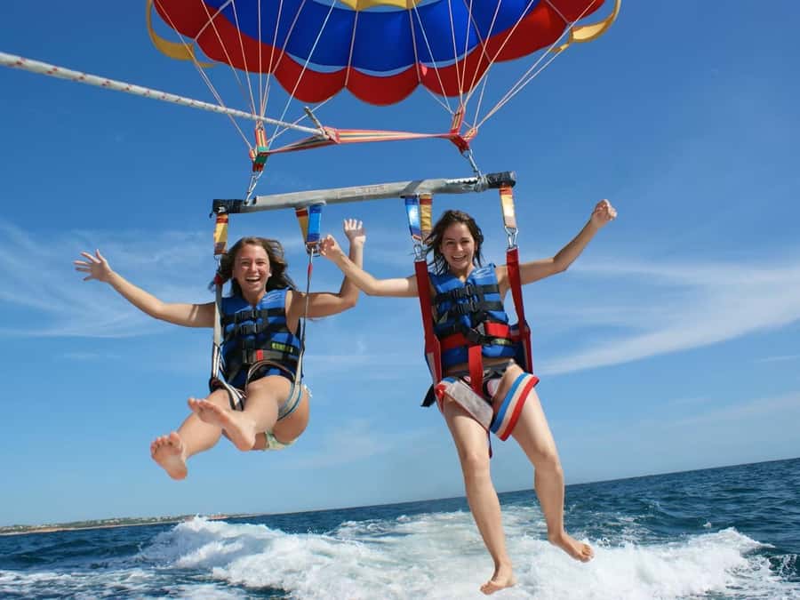 Sharm: Banana, Sofa Boat or Parasailing watersports & pickup - Safety rules and family considerations