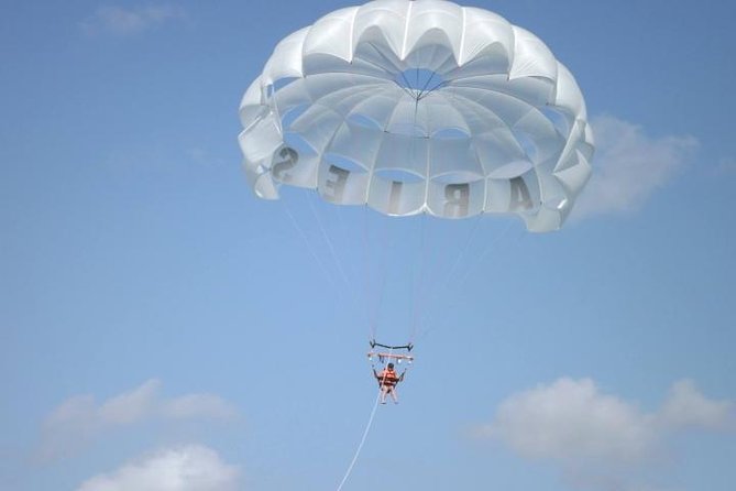 Single or Double Parasailing in Cabo with Views of The Arch - Flying above Cabo’s famous rock formations