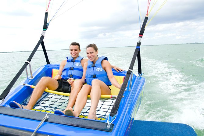 Skyrider Parasailing Tour with Panoramic View of Cancun - Who will enjoy this most