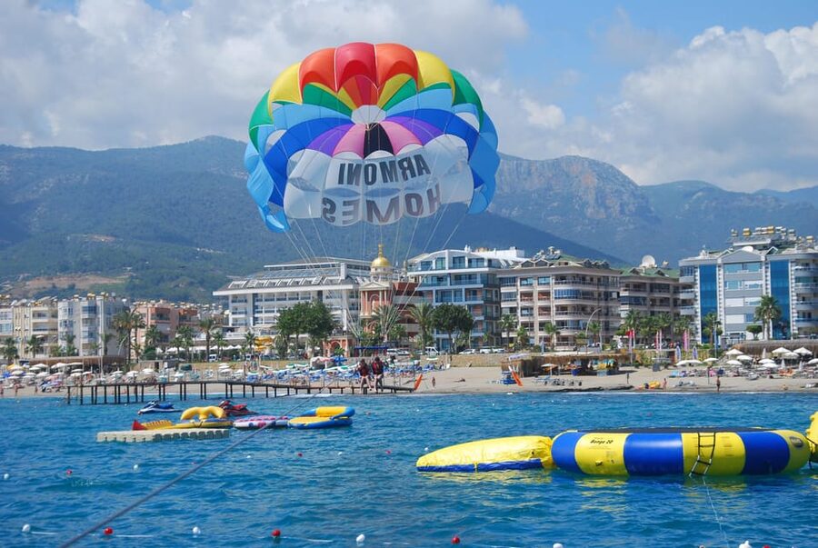 Soar Above Alanya Ultimate Parasailing Adventure! - Who should book this parasailing flight?