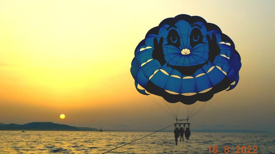 St. Julian's: Parasailing in Malta with Photos and Videos - What to bring to Spinola Bay