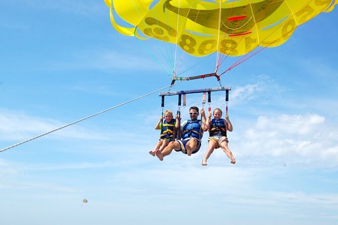 Sun Dogs Parasailing Tour in Destin Florida - Crew experience and the personal feel