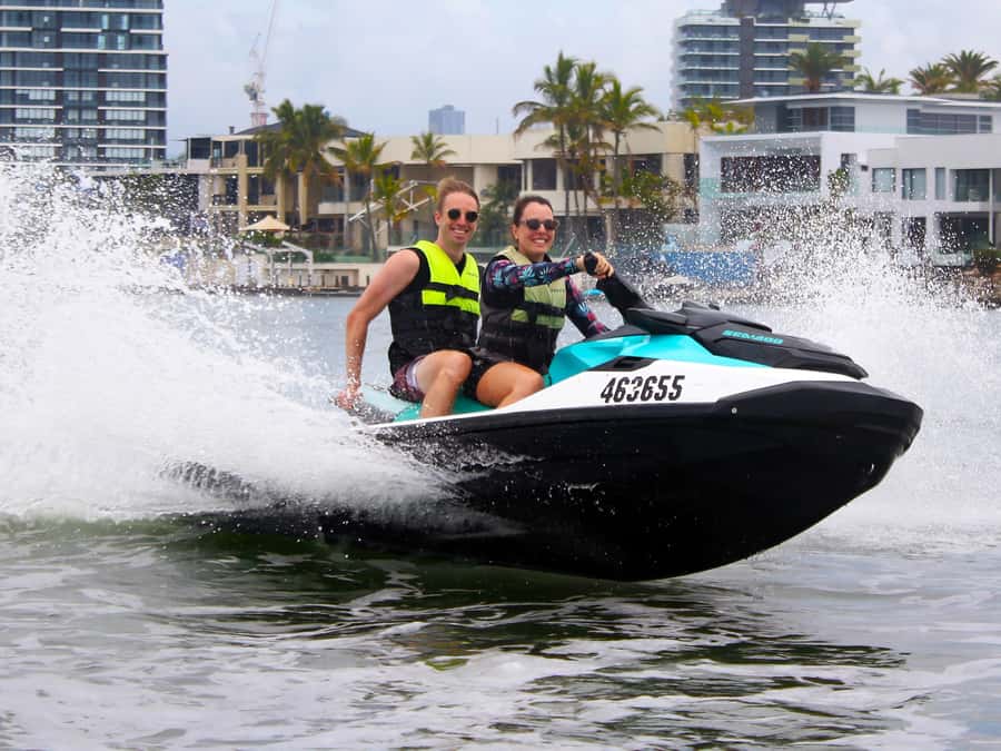 Surfers Paradise: Parasailing and Jet Ski Tour Package - What can go wrong, and how to avoid it