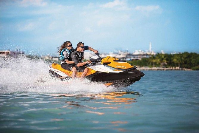 Tandem Parasailing and Jet Ski in Puerto del Carmen - Practical details that matter on the day