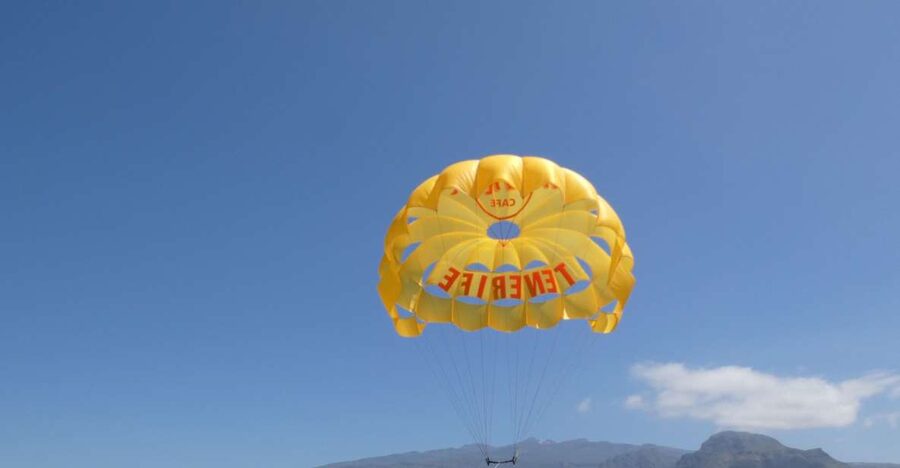 Tenerife Costa Adeje Parasailing - What to bring and what to leave behind