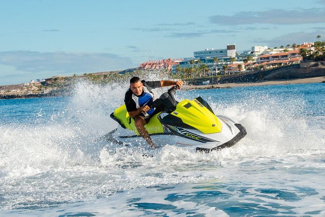 Waters Sport Package with 40 min. Jet Ski and Parasailing 1 person - How long the outing really takes