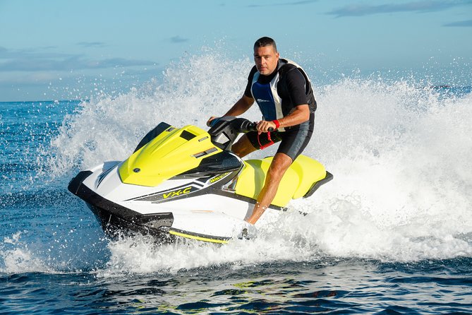 Waters Sport Package with 40 min. Jet Ski and Parasailing 1 person - What happens before you touch the throttle